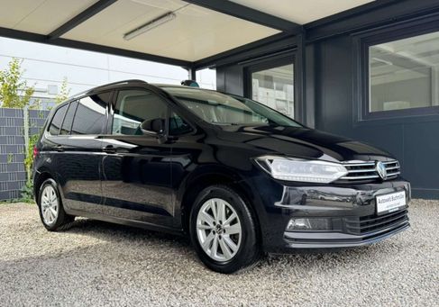 Volkswagen Touran, 2023 2