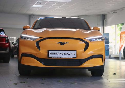 Ford Mustang Mach-E, 2023