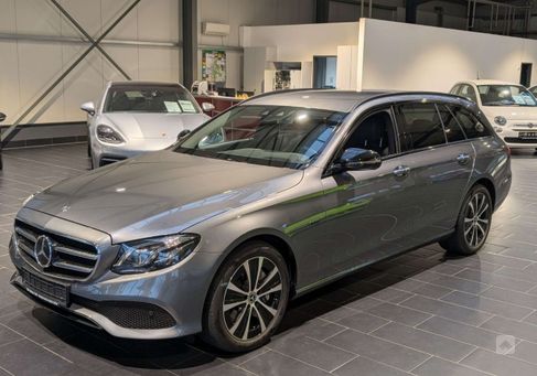 Mercedes-Benz E 300, 2020