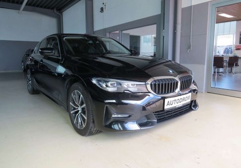 BMW 330, 2019