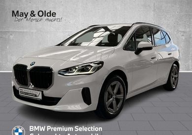 BMW 220, 2025