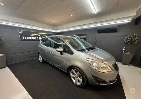 Opel Meriva, 2010