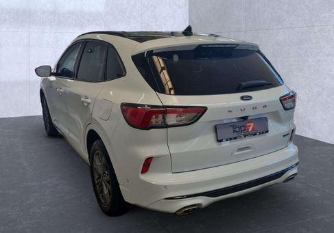 Ford Kuga, 2022