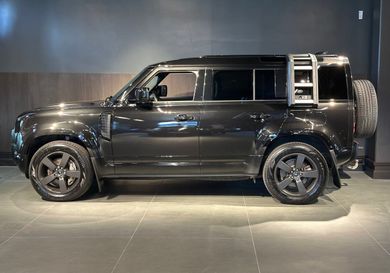 Land Rover Defender, 2024