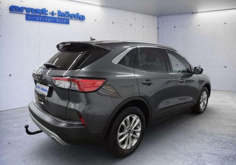 Ford Kuga, 2022