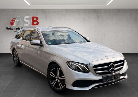 Mercedes-Benz E 200, 2019
