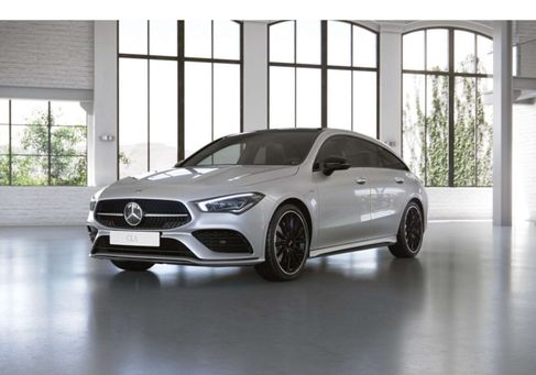 Mercedes-Benz CLA 250, 2022