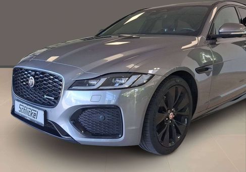Jaguar XF, 2022