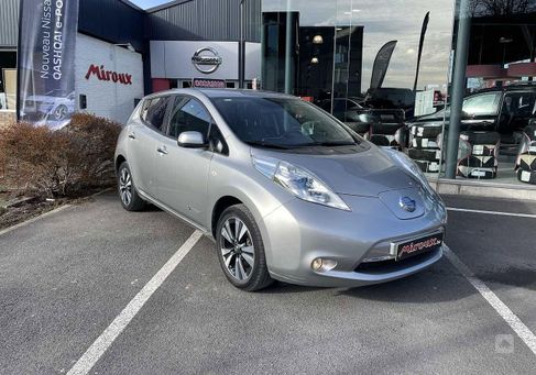 Nissan Leaf, 2015