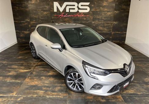 Renault Clio, 2022