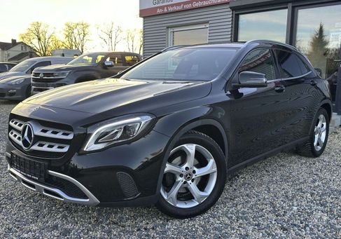 Mercedes-Benz GLA 180, 2017