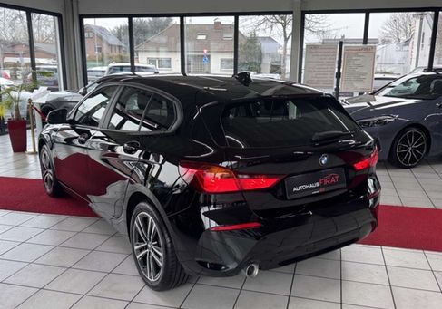 BMW 116, 2022