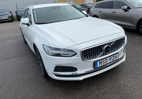 Volvo V90, 2023