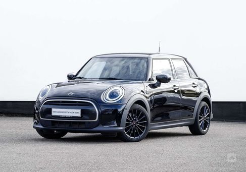 MINI ONE, 2021