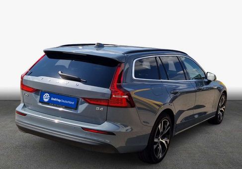 Volvo V60, 2023