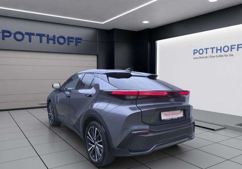 Toyota C-HR, 2024