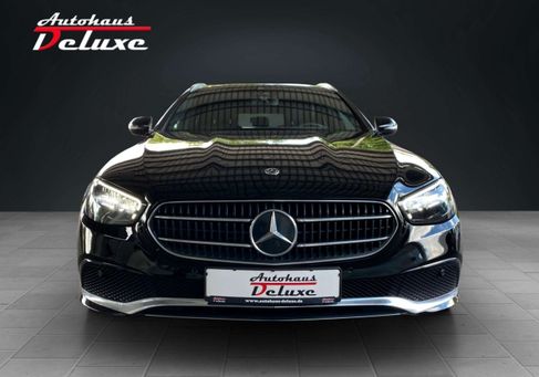 Mercedes-Benz E 200, 2022 2