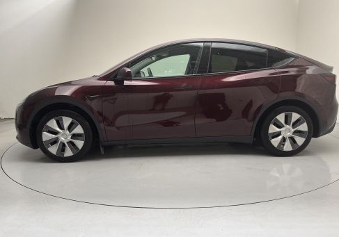 Tesla Model Y, 2024 2