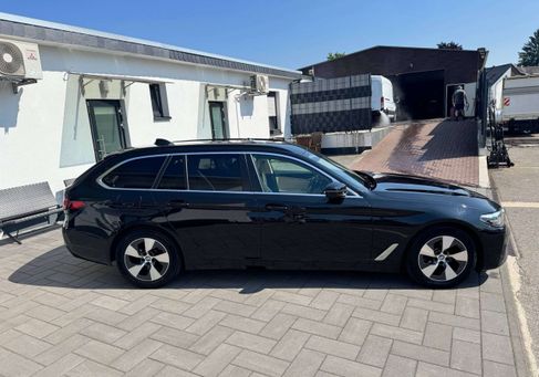BMW 520, 2022