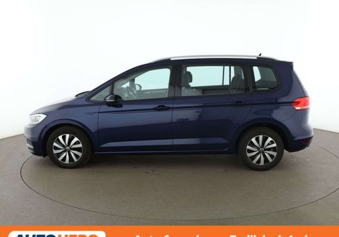 Volkswagen Touran, 2021 3