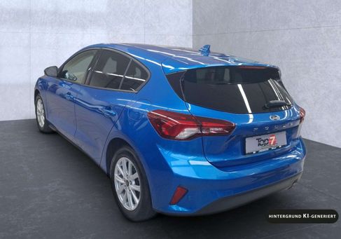 Ford Focus, 2022 3