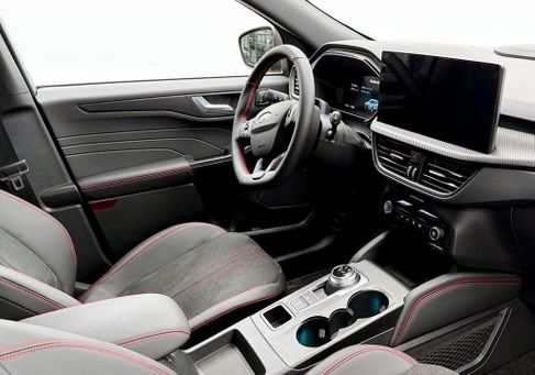 Ford Kuga, 2026 3