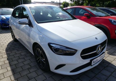 Mercedes-Benz B 200, 2024
