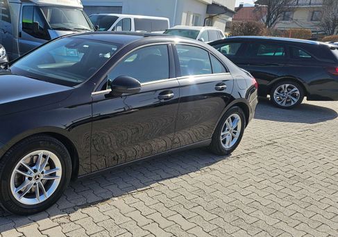 Mercedes-Benz A 200, 2022