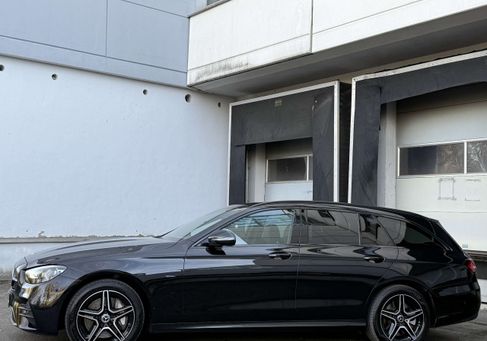 Mercedes-Benz E 300, 2021