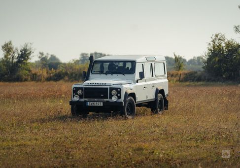 Land Rover Defender, 2016