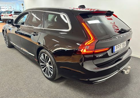 Volvo V90, 2023
