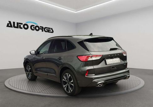 Ford Kuga, 2021