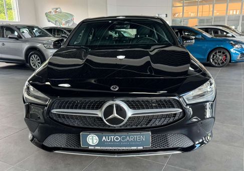 Mercedes-Benz CLA 200, 2020