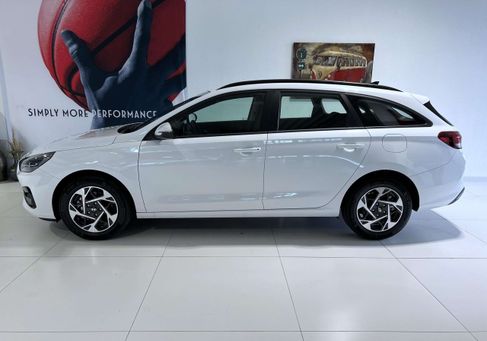 Hyundai i30, 2025 3