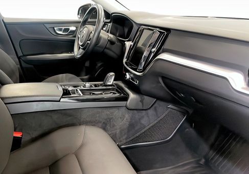 Volvo V60, 2020