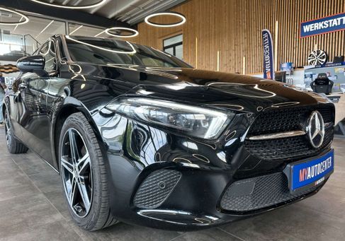 Mercedes-Benz A 180, 2022
