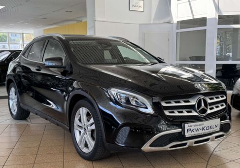 Mercedes-Benz GLA 180, 2020 3