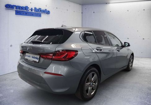 BMW 118, 2024