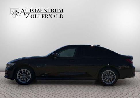 BMW 320, 2021