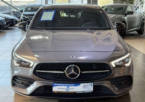 Mercedes-Benz CLA 220, 2020