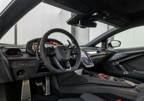 Lamborghini, 2024 3