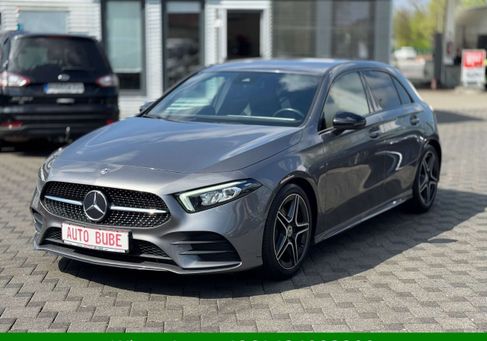 Mercedes-Benz A 200, 2022