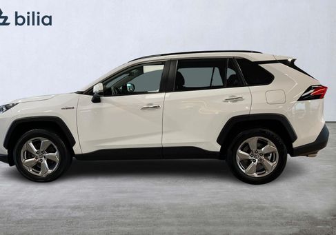 Toyota RAV 4, 2021 3