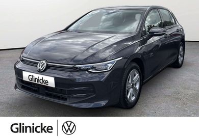 Volkswagen Golf, 2025