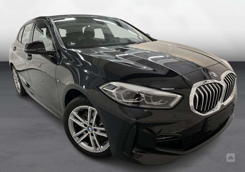 BMW 118, 2024