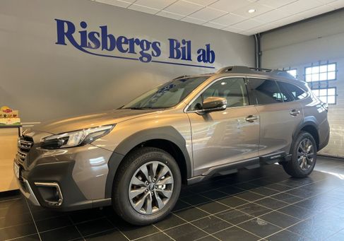 Subaru OUTBACK, 2025