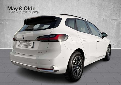 BMW 218, 2024 3