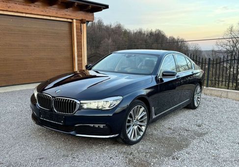 BMW 730, 2019