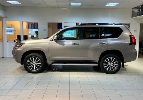 Toyota Land Cruiser, 2018