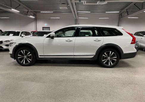 Volvo V90 Cross Country, 2020